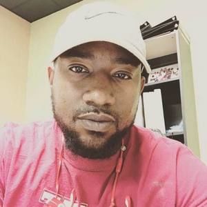 Meet your Posher, Les